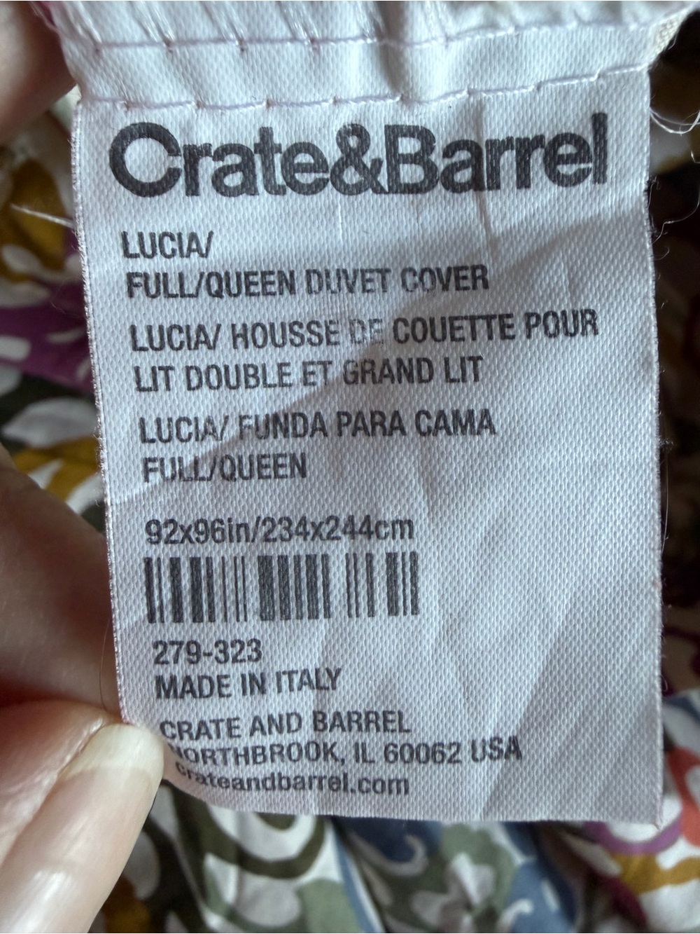 Crate & Barrel - Lucia Full/Queen Duvet Cover + 2 Shams — Jewel-Tone Medallion - Picture 9 of 10